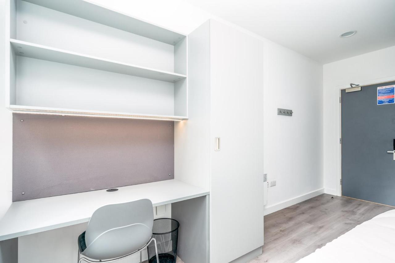 Ensuite Single Room With Shared Kitchen In Dublin Quays Экстерьер фото