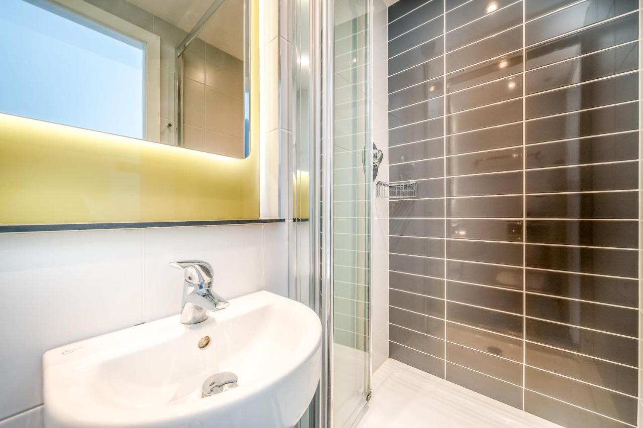 Ensuite Single Room With Shared Kitchen In Dublin Quays Экстерьер фото